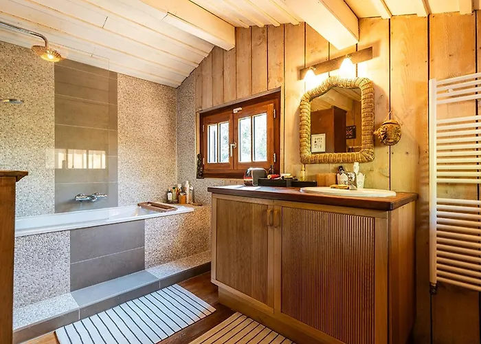 Villa En Bois Avec Piscine Chauffée, Proche Plage&dégustations Ostréicoles - Fr-1-736-38 *
